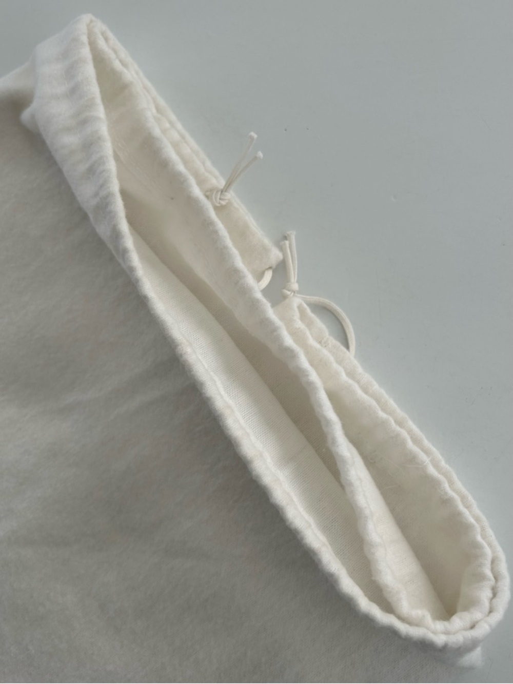 PRADA XL Brushed Cotton Dust / Travel Bag, Cream LN - Picture 2 of 8